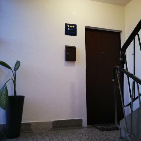 Apartman Skribulja Zupanja Eksteriør billede