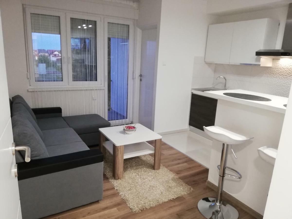 Apartman Skribulja Zupanja Eksteriør billede
